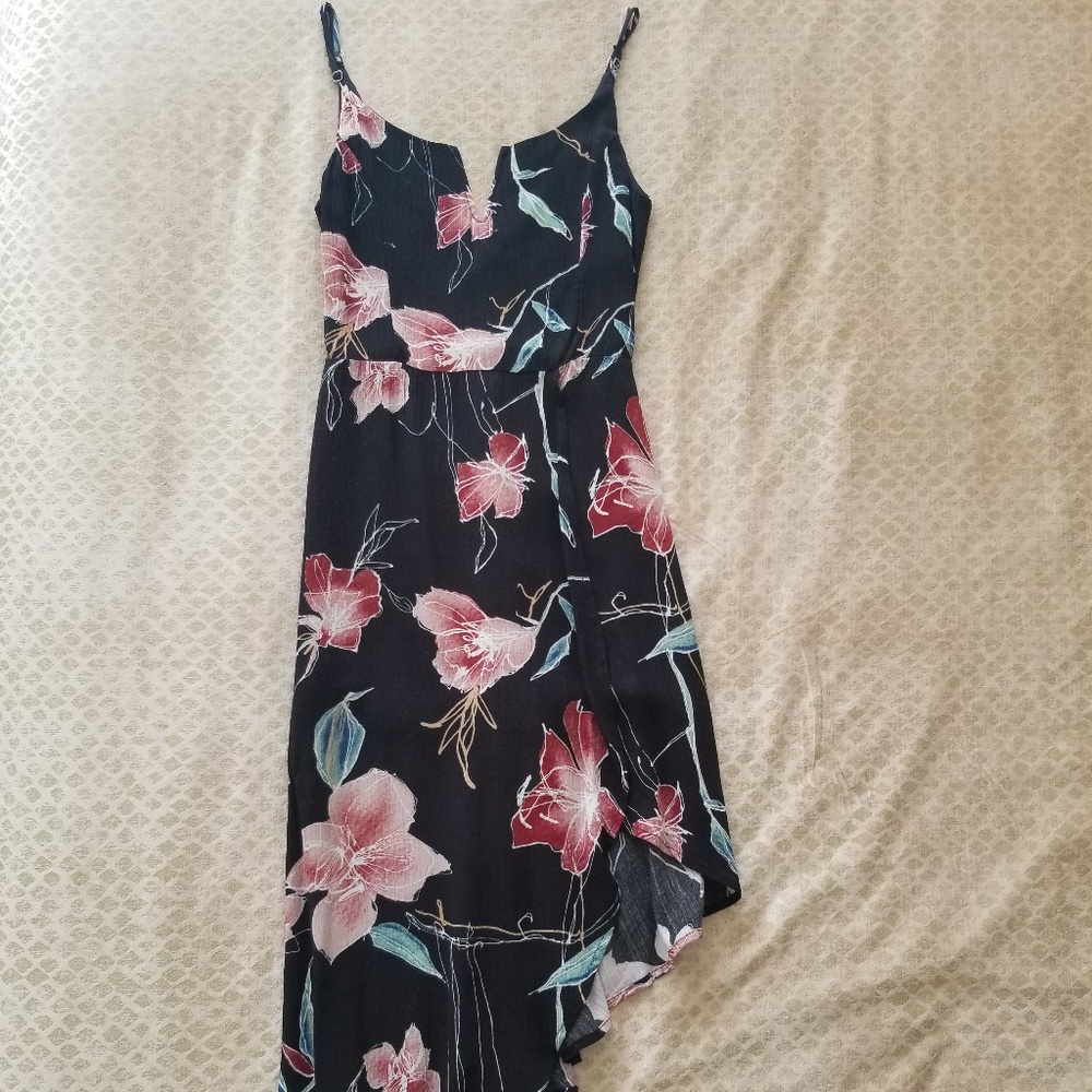 Kendal Kylie asymmetrical dress